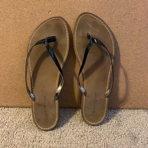 ANN TAYLOR flip flop sandals